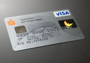 Carta Acquisti 2026: come ricevere 80 euro ogni due mesi sulla tua social card